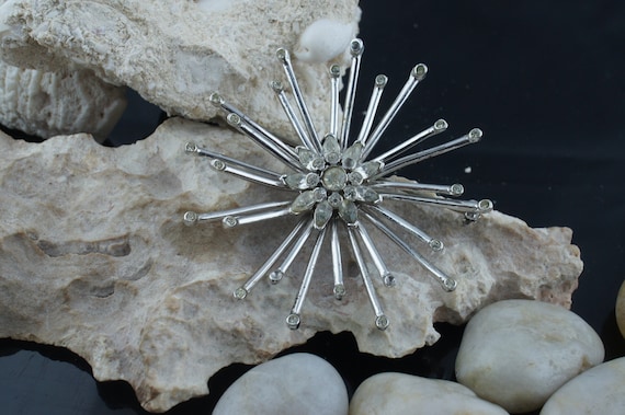 Coro Circa Floral Snowflake Brooch Pin Sterling 9… - image 1