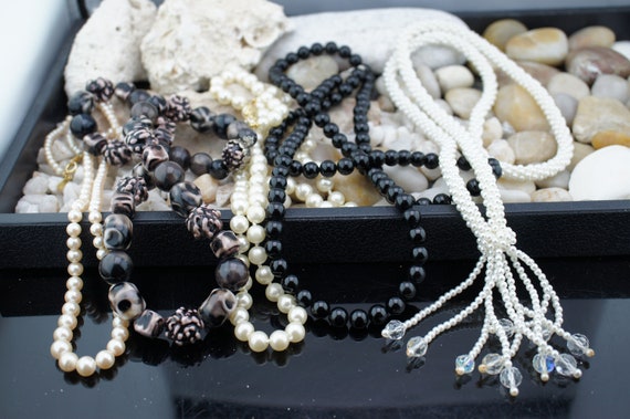 Marvella Pearl and Rhinestone Brooch Vintage – Estate Beads & Jewelry