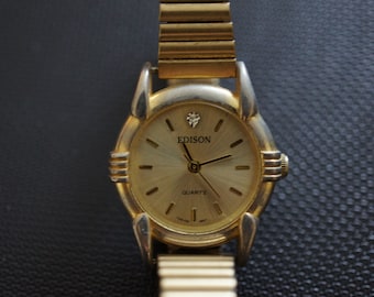 Vintage Edison Quartz Thailand Movmnt Stretch Band Wrist Watch Circa Z-034