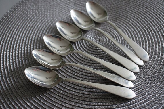 スターリングシルバー のスプーン残りの1本ケースなし