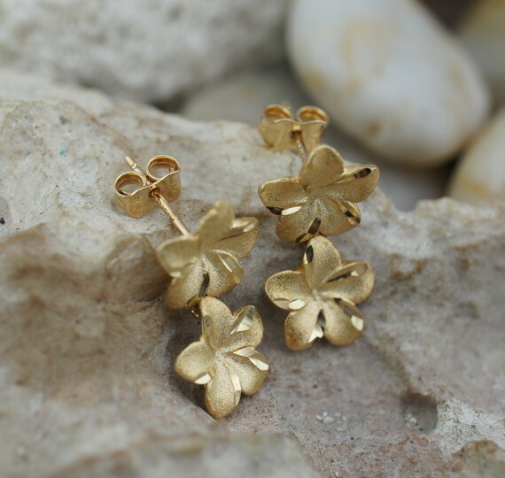 14k Solid Gold ARR Stud Earrings Yellow Flower tw… - image 5