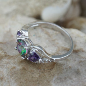 925 Ring Signed Clear Purple Stones CZ Aurora Borealis Shine Size 6.5 Estate Vintage Faceted Design Band Jewelry st1096