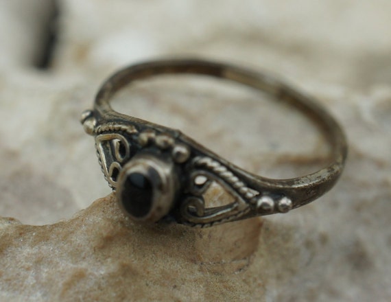 Sterling Silver 925 Black Onyx Stone Ring Vintage Size 7 3/4 