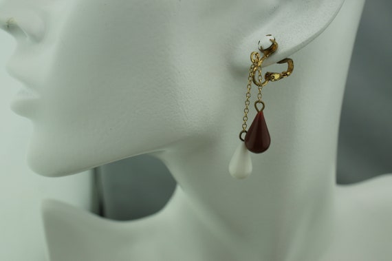 Paire De Clips Argent Bas Titre Avec Perle Goutte - Style Années 1970/1980 - Occasion Vintage