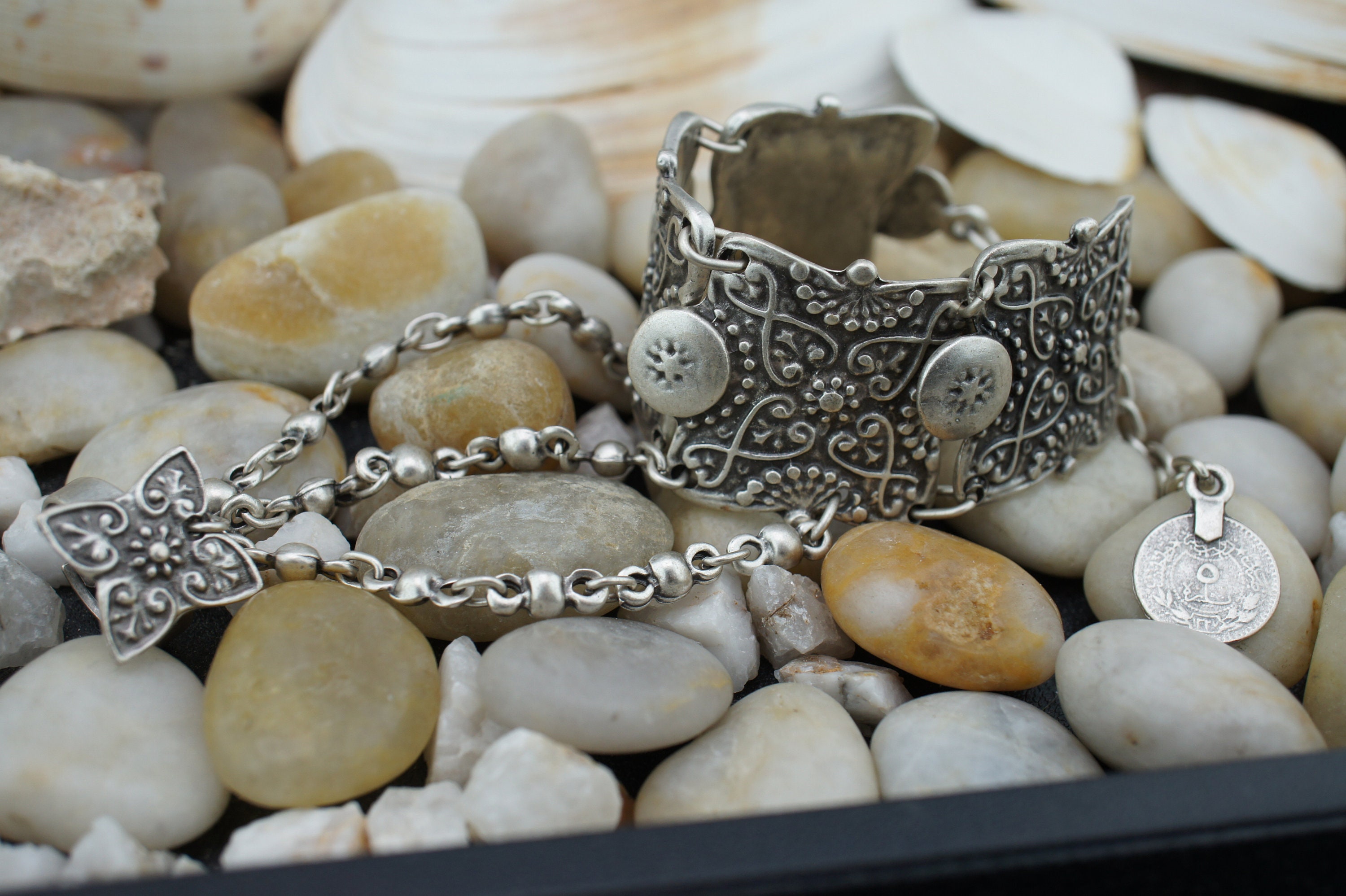 Sterling Silver 925 Bracelet With Attached Ring Charm Chain