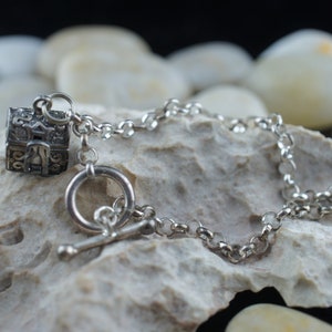 Sterling Silver 925 Vintage Art Deco bracelet Link Charm prayer box safety chain anchor design ring in ring st416