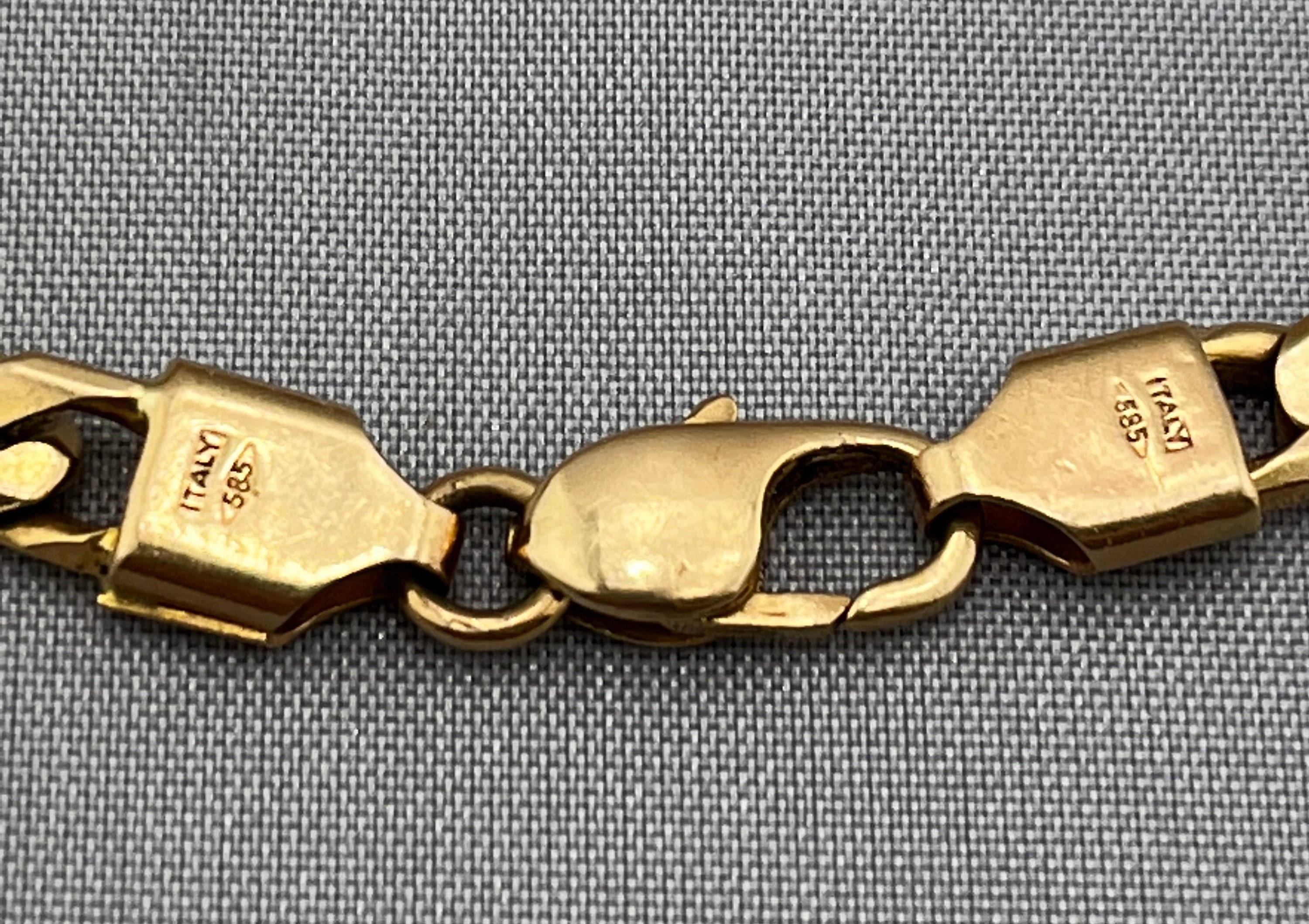 Italy 585 Solid Gold 14k Vintage Bracelet Yellow Figaro Italy 585 Solid Gold 14k Vintage Bracelet Yellow Figaro