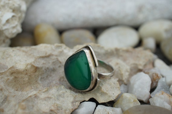 925 Ring Vintage Sterling Silver Green Faux Stone… - image 1