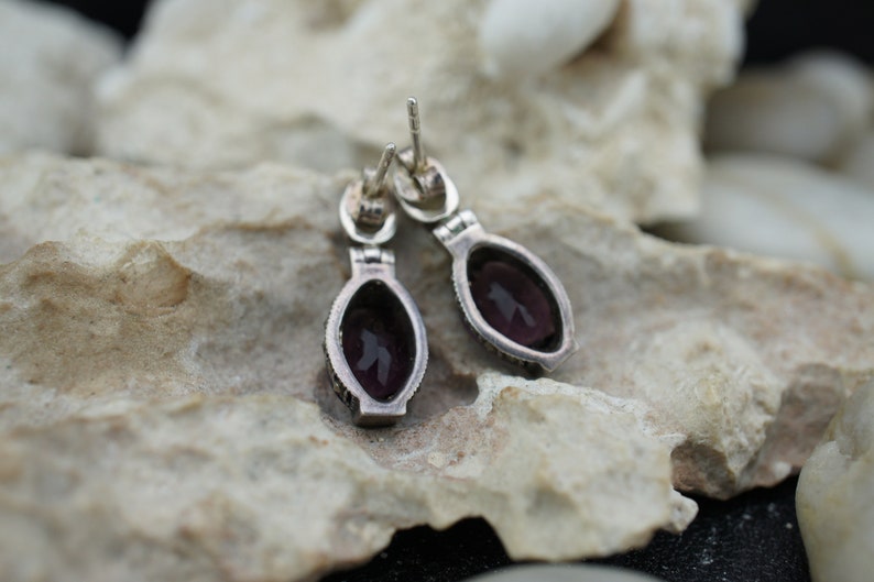 Sterling Silver 925 Jewelry Vintage Pierced Stud drop Hanging Earrings Purple Violet Faceted Stone Faux Diamond Circa st847
