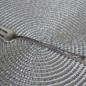 Windsor Rose By Watson Company 925 Sterling Silber Pickle Gabel 5 3/4&quot; Servier Löwe, Krone, Floral Design Vintage FR