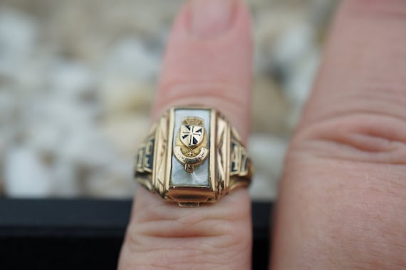 10K Ring Solid Gold 1947 BBCC ELG Emblem Vintage Art Deco