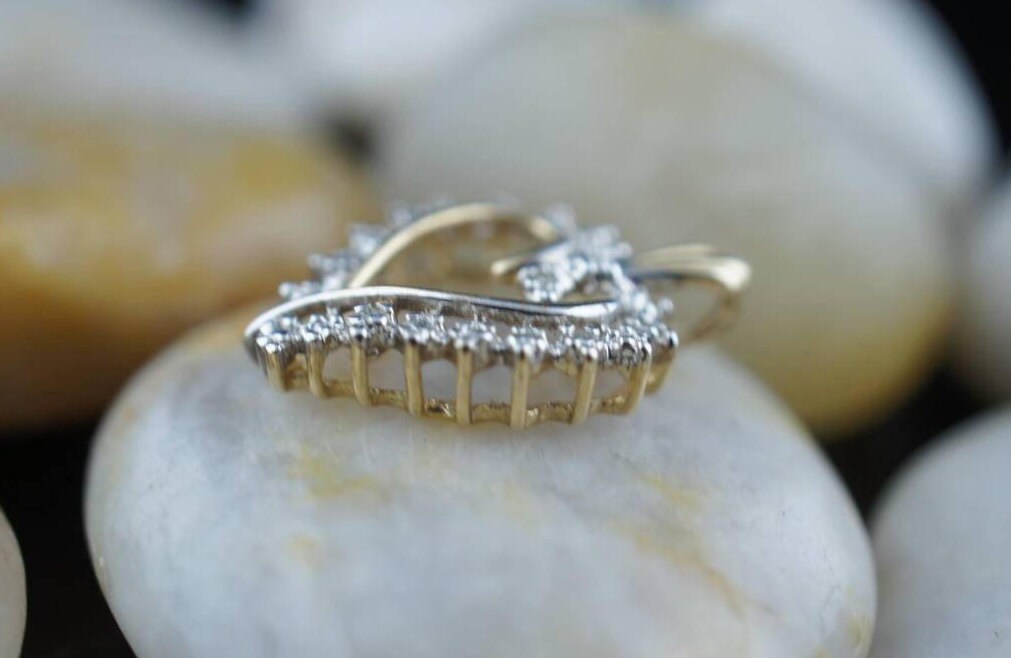 gold#dimond#rings#aishwarya rai#vadungila ring - YouTube