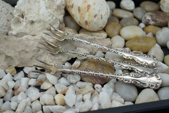Antique Set of 3 Whiting Louis XV Sterling Cocktail Forks PAT