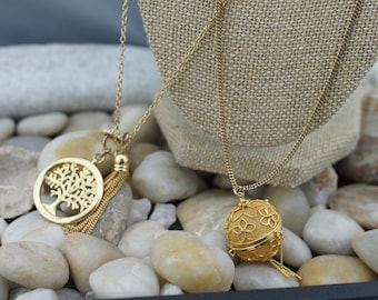 Vintage Art Necklaces Chain Gold Tone Pendant Pendants Ball Tree of Life Set of 2 Chains 110