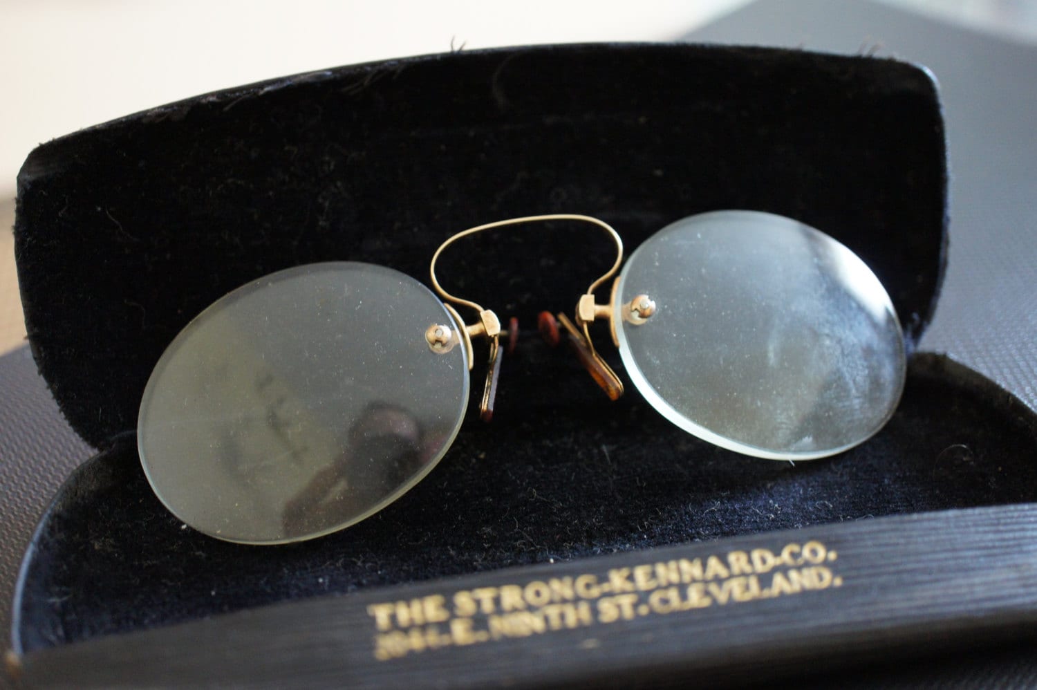 Contrast Harrison Antique Gold Authentic Eyeglasses 49-20-140 Life Is Good Doug Antique Gold (AGD) 50-20-140 Full Rim  main image 3
