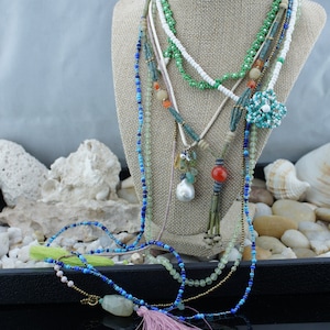 Vintage Art Deco Multicolor Mix Stone Crystal Beaded Gold-tone Fabric  Necklace Necklaces Chain Set 7 Chans Thread Brushes *10