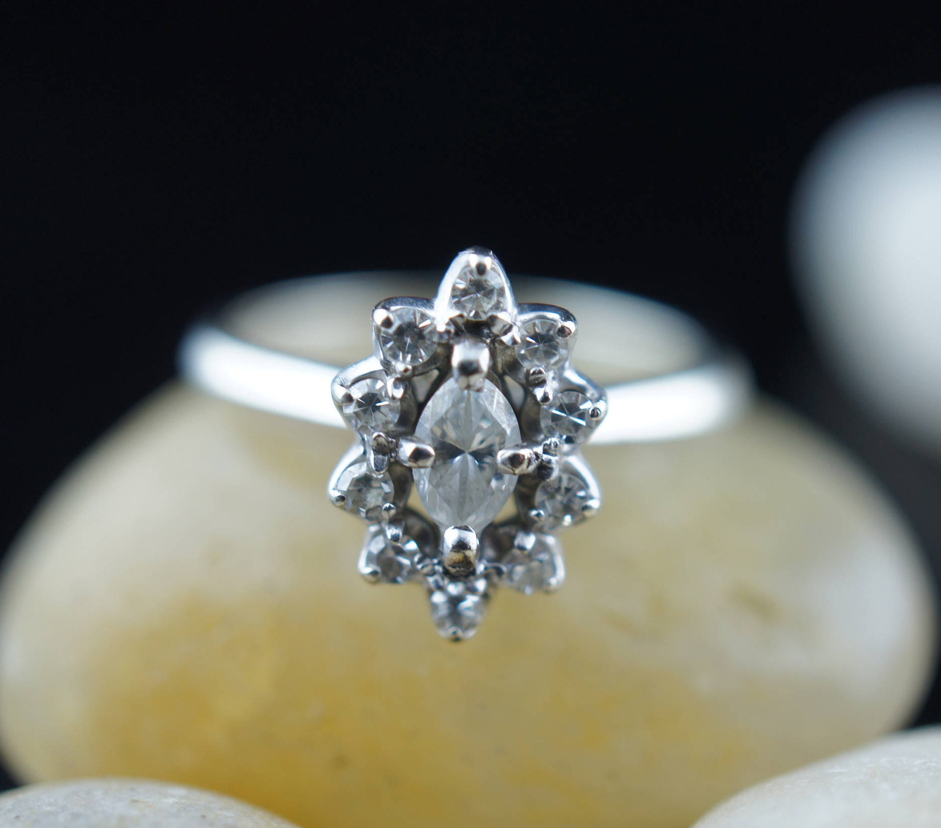 Vintage JTC R Solid 10k White Solid Gold Ring Authentic Diamond