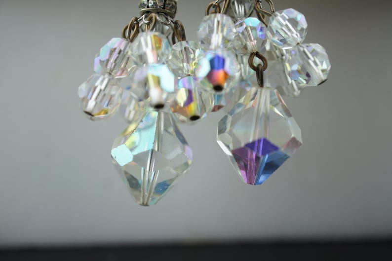 Earrings Silver Tone Chandelier Clear Stone Aurora Borealis Rhinestone Clip On Drop Part Vintage Jewelry Art Deco Gift *106