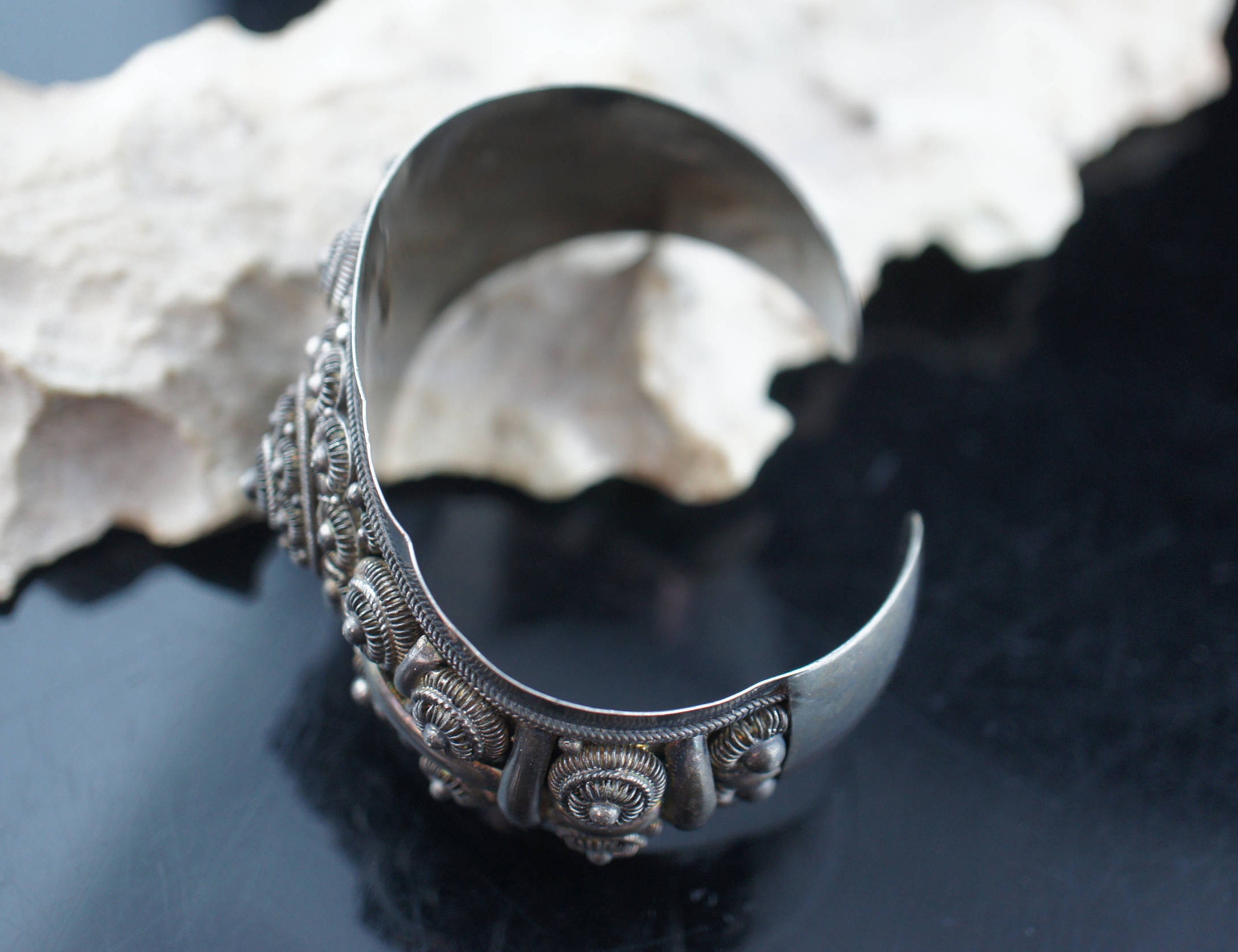 Vintage Antique Silver 950 Paoke Marked Hammered Floral 3D