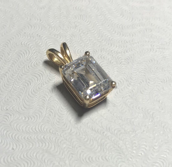 Solid Gold 14k Pendant Rectangle Aurora Borealis … - image 1
