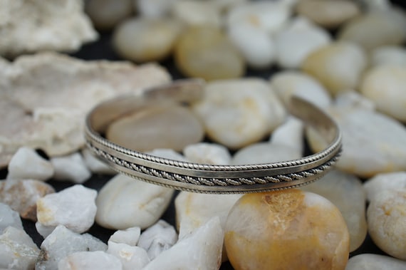Bracelet Jonc En Argent Massif 925 - Style Vintage, élégant - Occasion à Vérifier
