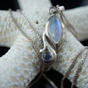 Vintage Art Deco Pendant 925 SL Sterling silver light violet cz moon stone Jewelry necklace chain Italy 925 box design  Modernist q097