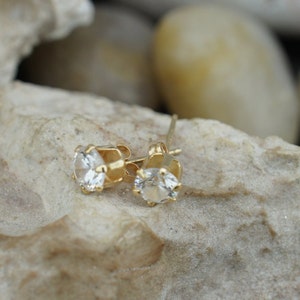 14k SOLID GOLD Vintage Sieraden Bolt Stud Oorbellen met duidelijke briljante CZ kubieke zirconia Fashion Oorbellen rond kleine Z