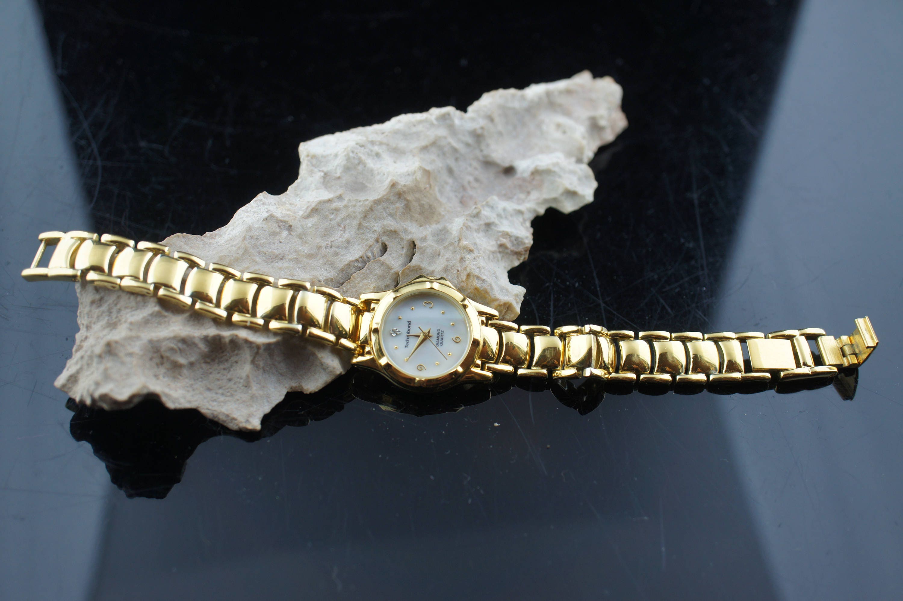 Gold Silver Kitten Japan Movement Stainless Steel Back Wrist Watch NWT Women main image 3