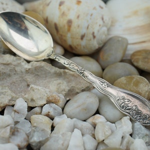 Sterling Silver 925 PAT.D Art Vintage Antique Spoon Souvenir Spoon Flower  5.5&#39;&#39; long Circa Modernist Kitchen HST