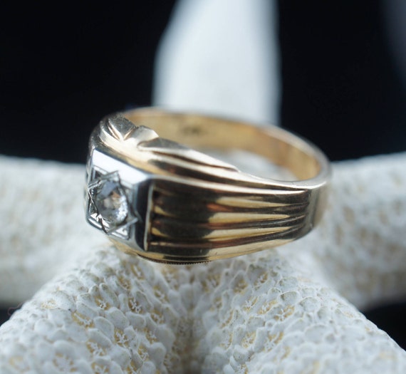 Vintage  Solid 14k Solid Gold Ring  gemstone sign… - image 1