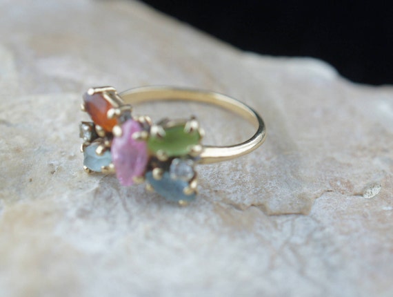 Vintage  Solid 14k Solid Gold Ring  gemstone gree… - image 1