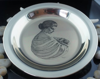 Vintage 1972 Franklin Mint Mother's Day Plate & Child Solid