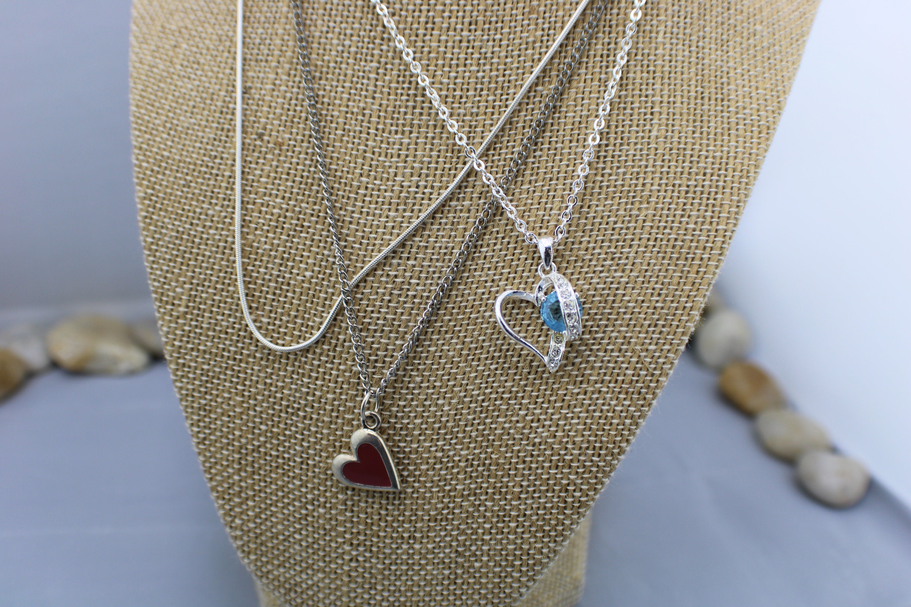 Unisilver hotsell necklace heart