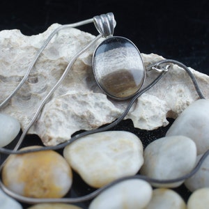 925 Italien Kette Vintage Elegante Sterling Silber Halskette Anhänger Signiert 925 glatt stein multicolor braun schwarz weiß st317