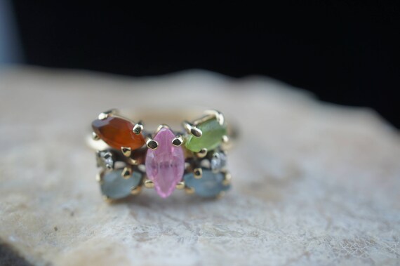 Vintage  Solid 14k Solid Gold Ring  gemstone gree… - image 2