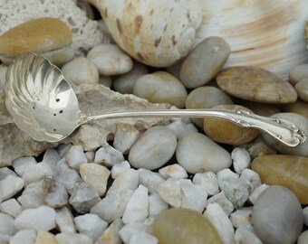 Cuenco de concha de Juana de Arco de plata maciza internacional 925 de 5 1/2" con cucharón para salsa y crema SIN MONO HST