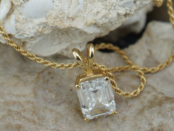 Solid Gold 14k Pendant Rectangle Aurora Borealis … - image 5