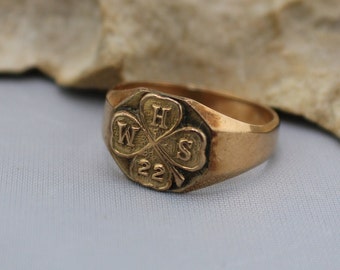 Anillo de sello Folser SHM 22 de oro macizo amarillo de 10 quilates con trébol irlandés, talla 5 1/4, joyería Art Déco vintage con monograma