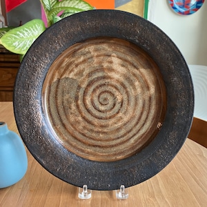 Helen Faibish Studio Pottery | Decorative Ceramic Plate