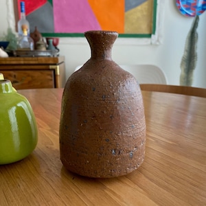 Studio Pottery Vase Coarse Clay Vintage / Bookcase Decor