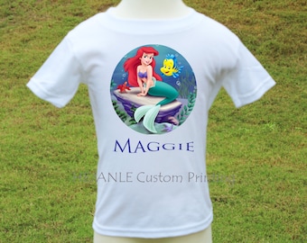 Moda de la pequeña sirena impreso Flounder y Sebastian Toddler camiseta camiseta - camisa personalizada de Ariel - Disney