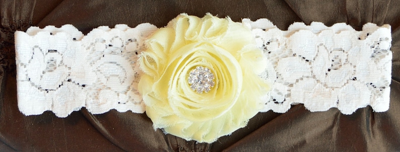 Wedding Garter Ivory Garter Keepsake Garter Toss Garter Ivory Lace Garter Bridal Garter Set Shabby Chiffon Light Yellow Wedding Garter