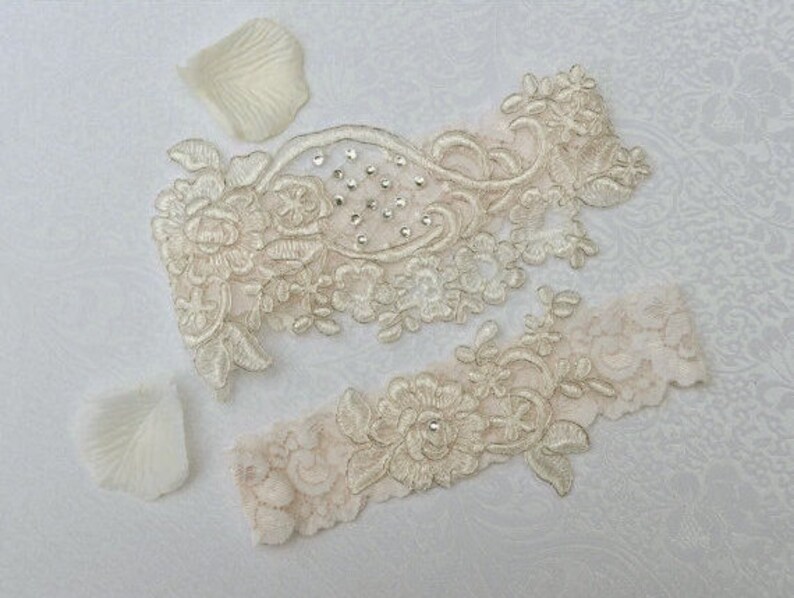 Wedding Garter Set Keepsake Garter Bridal Garter Set Toss Garter Bridal Garter Set Garter Lace Garter Wedding Garter
