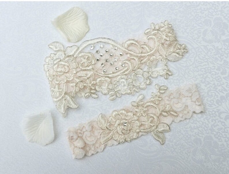 Wedding Garter Set Keepsake Garter Bridal Garter Set Toss Garter Bridal Garter Set Garter Lace Garter Wedding Garter