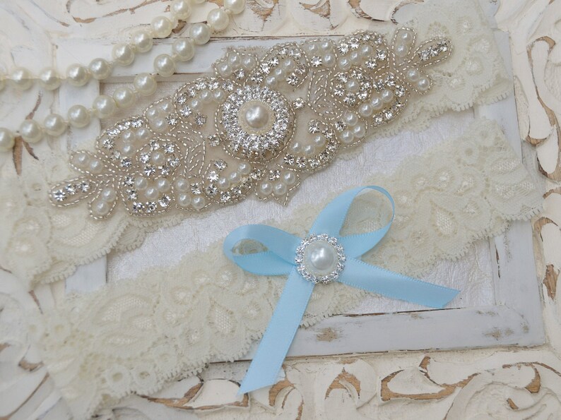 Pearl Bridal Belt HK89NU8 Garter Lace Garter Bridal Garter Set Wedding Garter Set w Light Blue Bow Wedding Garter Blue Wedding Garter