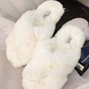 Fluffy Slippers // Knit Slippers // Bridesmaid Slipper // Fluffy Bridesmaid Slippers // FLUFFY