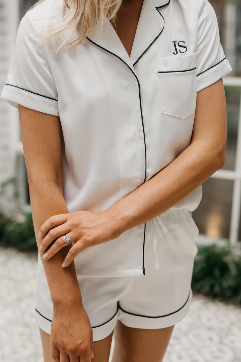 Personalized Pajamas / Personalised Pyjamas / Bridesmaid Gift | Etsy