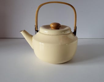 cream-colored enamel kettle, kettle, teapot, wood, enamel.