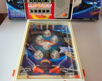 Electronic pinball galaxy explorer
