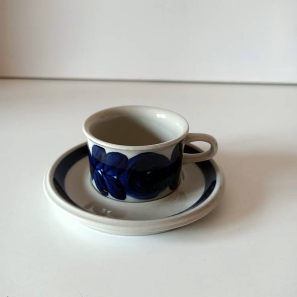 Arabia Finland Anemone coffee cup espresso cup